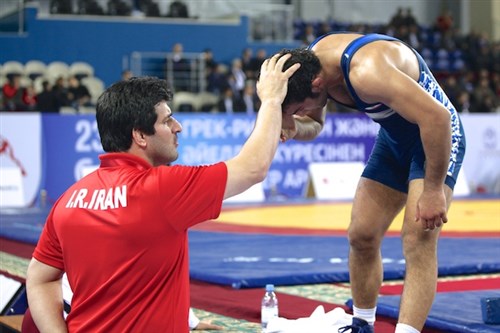 Iranian Wrestlers Impress on First Day of Asian Championships